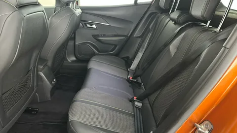 PEUGEOT 2008 1.2 PureTech 130 GT