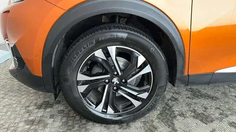 PEUGEOT 2008 1.2 PureTech 130 GT