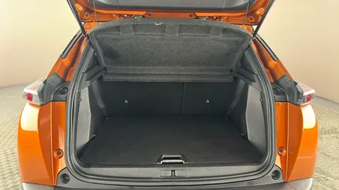 PEUGEOT 2008 1.2 PureTech 130 GT