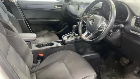 RENAULT ARKANA 1.6 E-TECH Hybrid 145 Iconic Auto