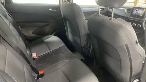 RENAULT ARKANA 1.6 E-TECH Hybrid 145 Iconic Auto