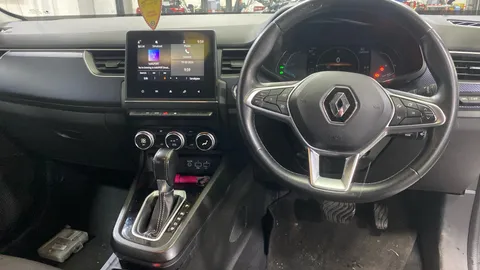 RENAULT ARKANA 1.6 E-TECH Hybrid 145 Iconic Auto