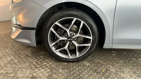 KIA CEED 1.5T GDi ISG 3