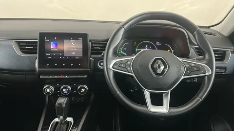 RENAULT ARKANA 1.6 E-TECH Hybrid 145 Iconic Auto