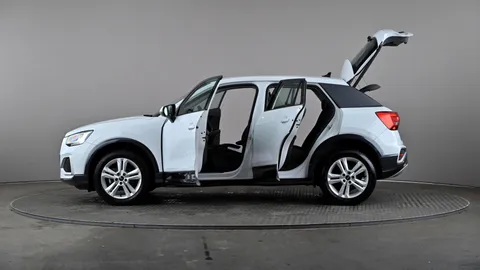 AUDI Q2 35 TFSI Sport S Tronic