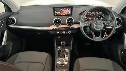 AUDI Q2 35 TFSI Sport S Tronic
