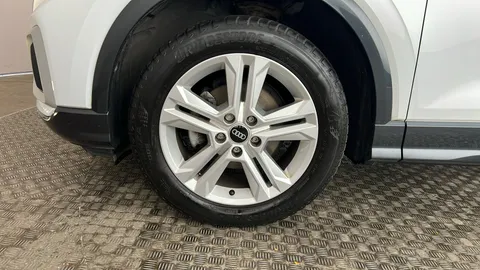 AUDI Q2 35 TFSI Sport S Tronic