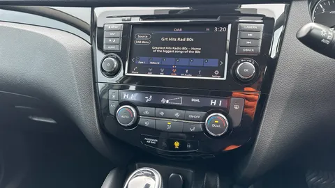 NISSAN QASHQAI 1.3 DiG-T 160 [157] Acenta Premium DCT