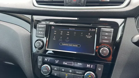 NISSAN QASHQAI 1.3 DiG-T 160 [157] Acenta Premium DCT