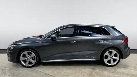 AUDI A3 35 TDI S Line S Tronic