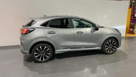 FORD PUMA 1.0 EcoBoost Hybrid mHEV ST-Line Vignale