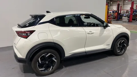 NISSAN JUKE 1.6 Hybrid N-Connecta Auto