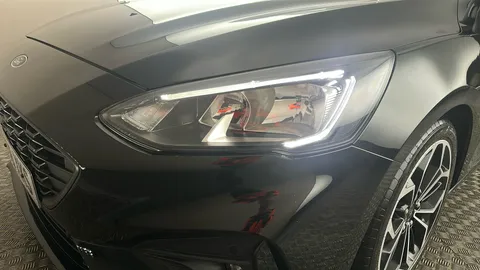 FORD FOCUS 1.0 EcoBoost 125 ST-Line X