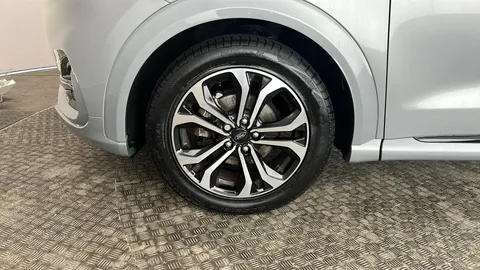 FORD PUMA 1.0 EcoBoost Hybrid mHEV ST-Line