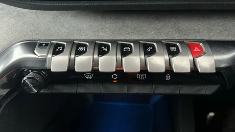 PEUGEOT 3008 1.6 Hybrid 225 GT e-EAT8