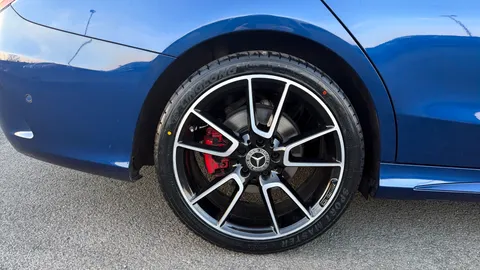 MERCEDES-BENZ C CLASS C200 AMG Line Premium 9G-Tronic