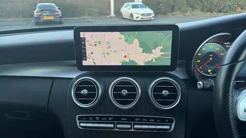 MERCEDES-BENZ C CLASS C200 AMG Line Premium 9G-Tronic