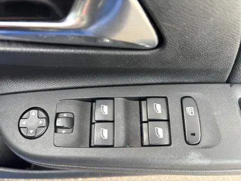 VAUXHALL CORSA 1.2 Turbo SRi Edition