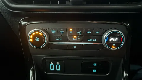 FORD ECOSPORT 1.0 EcoBoost 125 Titanium