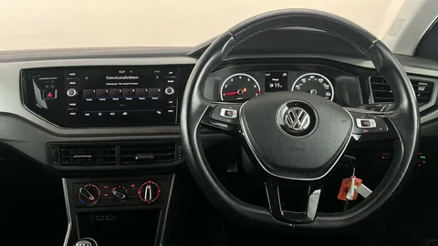 VOLKSWAGEN POLO 1.0 TSI 95 SE