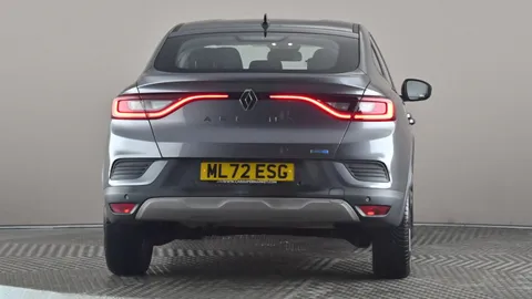 RENAULT ARKANA 1.6 E-TECH Hybrid 145 Iconic Auto
