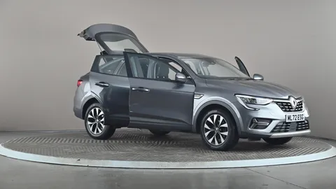 RENAULT ARKANA 1.6 E-TECH Hybrid 145 Iconic Auto