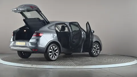 RENAULT ARKANA 1.6 E-TECH Hybrid 145 Iconic Auto