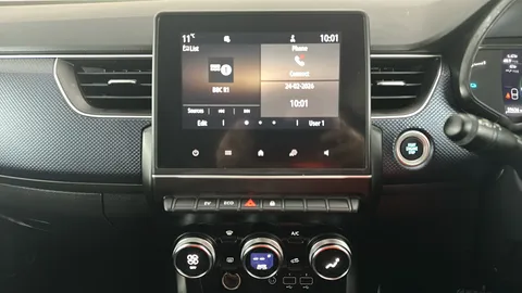 RENAULT ARKANA 1.6 E-TECH Hybrid 145 Iconic Auto