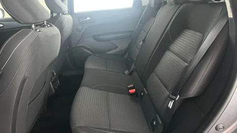 RENAULT ARKANA 1.6 E-TECH Hybrid 145 Iconic Auto