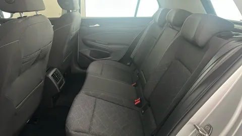 VOLKSWAGEN GOLF 1.5 TSI Life