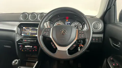 SUZUKI VITARA 1.4 Boosterjet 48V Hybrid SZ-T