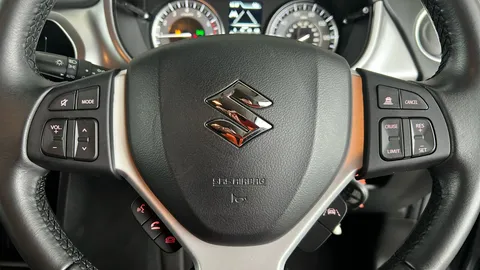 SUZUKI VITARA 1.4 Boosterjet 48V Hybrid SZ-T