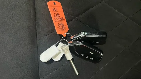 VOLKSWAGEN GOLF 1.5 eTSI Style DSG