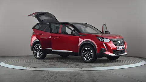 PEUGEOT 2008 1.2 PureTech 130 GT EAT8