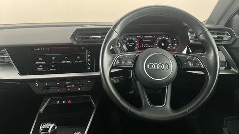 AUDI A3 30 TFSI Technik