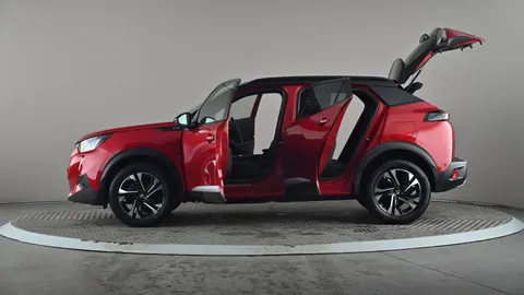 PEUGEOT 2008 1.2 PureTech 130 GT EAT8