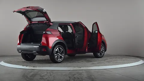 PEUGEOT 2008 1.2 PureTech 130 GT EAT8