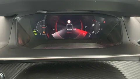 PEUGEOT 2008 1.2 PureTech 130 GT EAT8