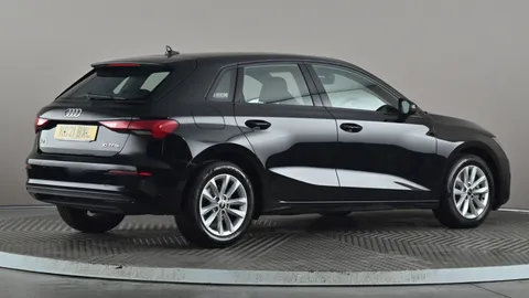 AUDI A3 30 TFSI Technik