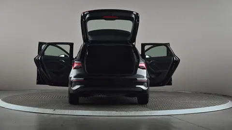 AUDI A3 30 TFSI Technik