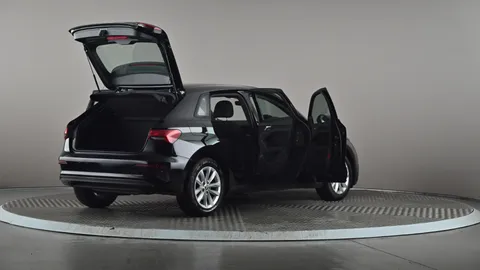 AUDI A3 30 TFSI Technik