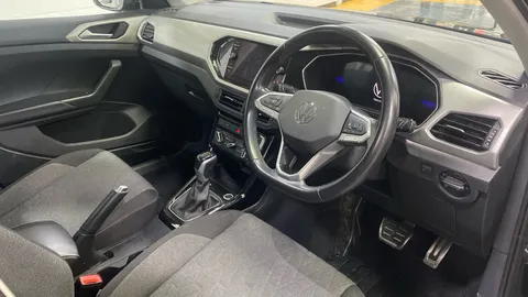 VOLKSWAGEN T-CROSS 1.0 TSI 110 Move DSG
