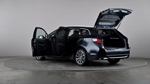 TOYOTA COROLLA 2.0 VVT-i Hybrid Excel CVT