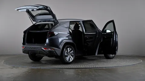 HYUNDAI TUCSON 1.6 TGDi SE Connect 2WD