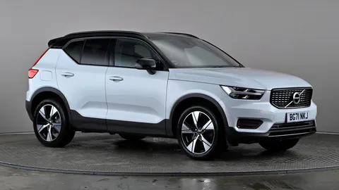 VOLVO XC40 1.5 T4 Recharge PHEV R DESIGN Auto