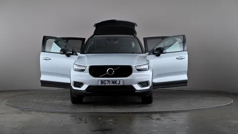 VOLVO XC40 1.5 T4 Recharge PHEV R DESIGN Auto