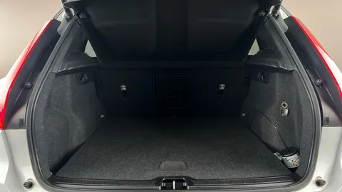 VOLVO XC40 1.5 T4 Recharge PHEV R DESIGN Auto