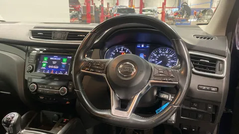 NISSAN QASHQAI 1.3 DiG-T Acenta Premium