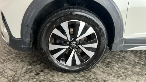 VOLKSWAGEN TAIGO 1.0 TSI Life