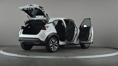 NISSAN JUKE 1.0 DiG-T Acenta Premium DCT